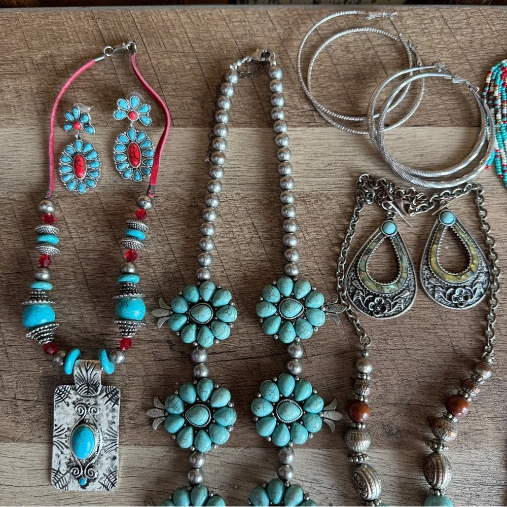 28 Piece Western Statement Jewelry Bundle - Squash Blossom Bracelets Earrings - Picture 5 of 13